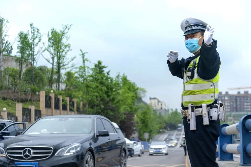 多措并舉、組合出擊，北碚警方“六項措施”筑牢復(fù)學(xué)復(fù)課安全屏障