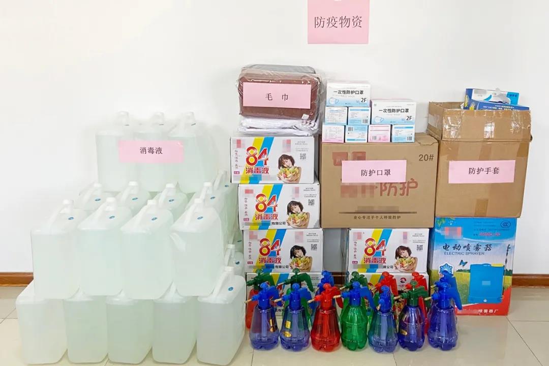 備戰(zhàn)開學(xué)！新東港校車開啟“硬核”防疫模式