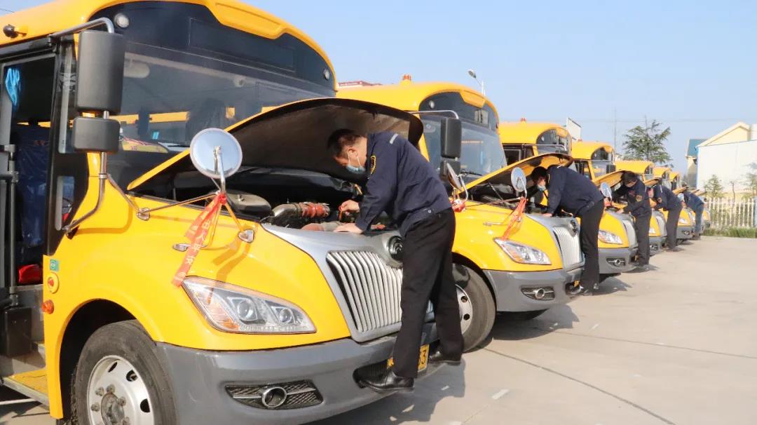 備戰(zhàn)開學(xué)！新東港校車開啟“硬核”防疫模式