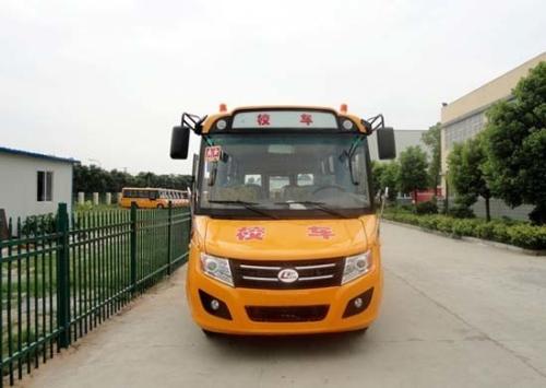 筑牢夏季校車安全防線 云龍交警舉辦夏季校車從業(yè)人員安全教育培訓(xùn)會(huì) 筑牢夏季校車安全防線 云龍交警舉辦夏季校車從業(yè)人員安全教育培訓(xùn)會(huì)