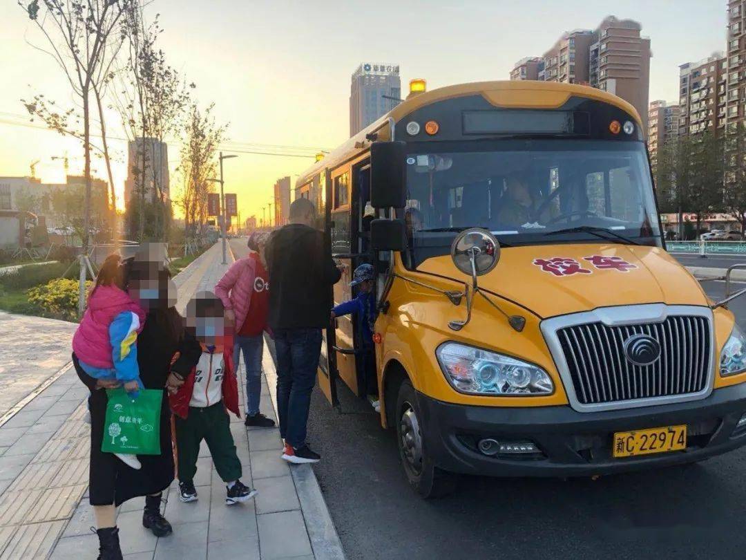 新疆：石河子強(qiáng)化校車安全管理！