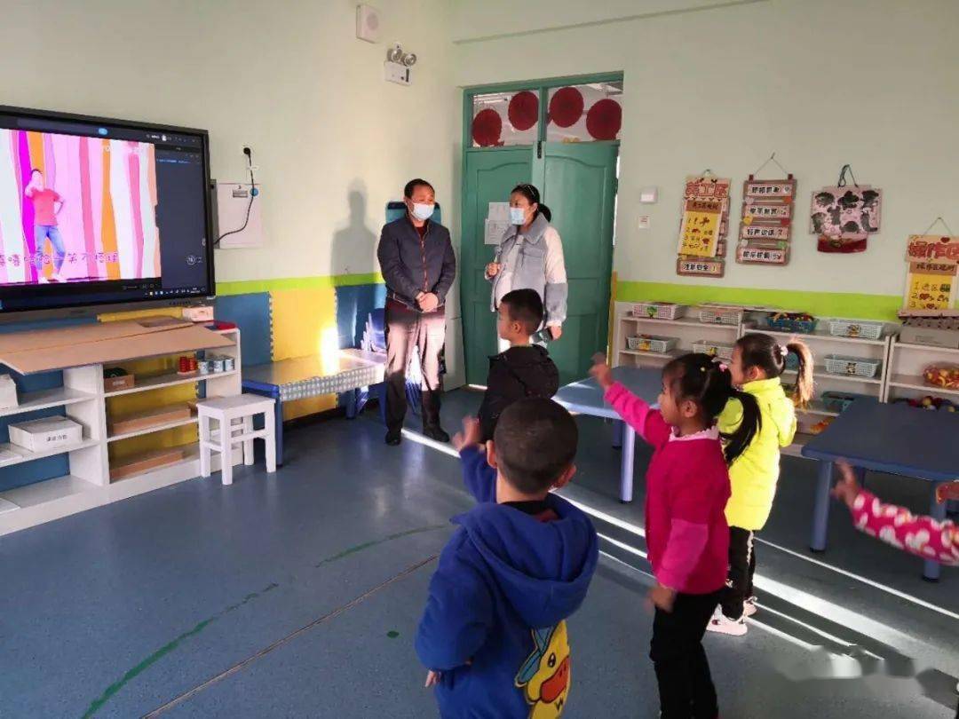 新疆：石河子強(qiáng)化校車安全管理！