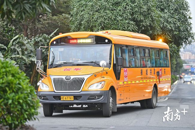 廣東佛山：共享校車、無(wú)紙化報(bào)名……禪城這樣為教育服務(wù)賦能升級(jí)