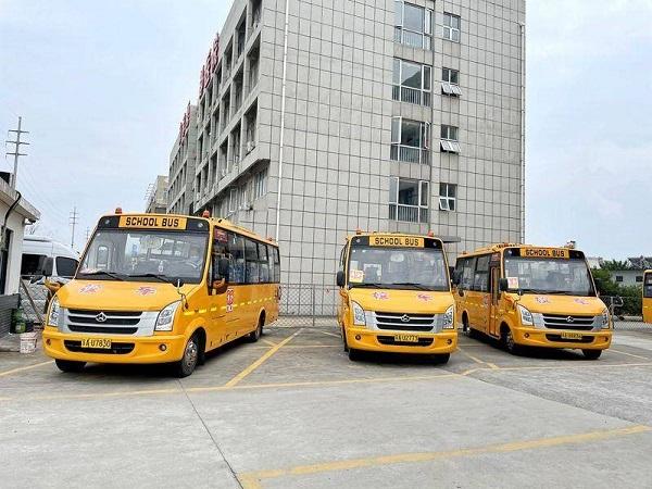 溧水80輛校車(chē)完成實(shí)時(shí)監(jiān)控2.0版改造/ 溧水80輛校車(chē)完成實(shí)時(shí)監(jiān)控2.0版改造