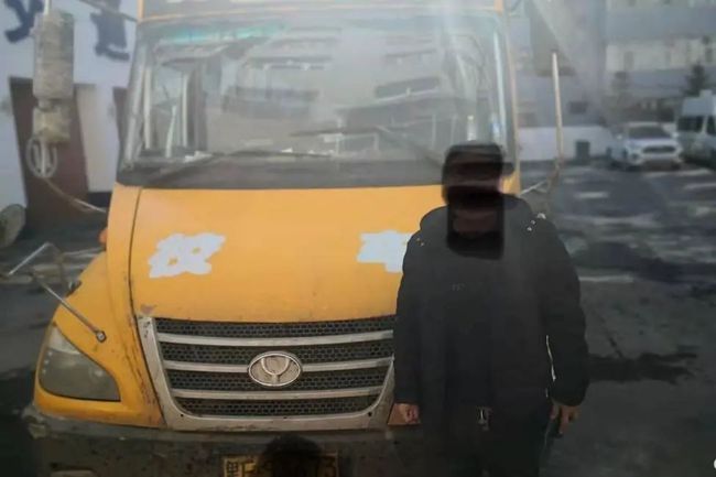 減量控大 | 大慶交警整治超員“零容忍” 減量控大 | 大慶交警整治超員“零容忍”