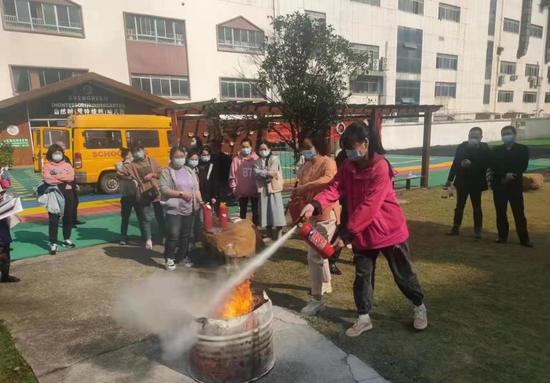 集中培訓(xùn)、應(yīng)急演練……湘潭高新區(qū)加強(qiáng)校車安全管理，護(hù)航上學(xué)路