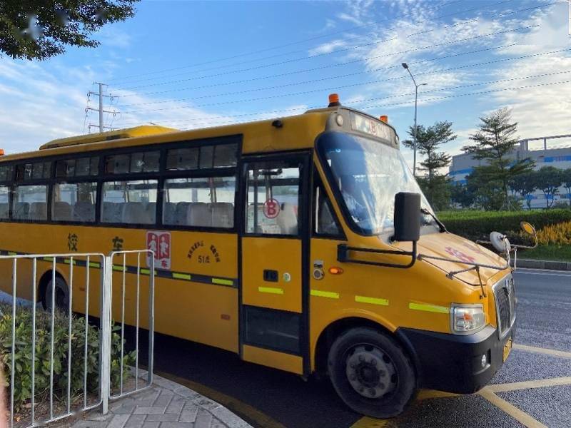 深圳一公辦學校突然取消校車，家長不淡定了？教育局回應