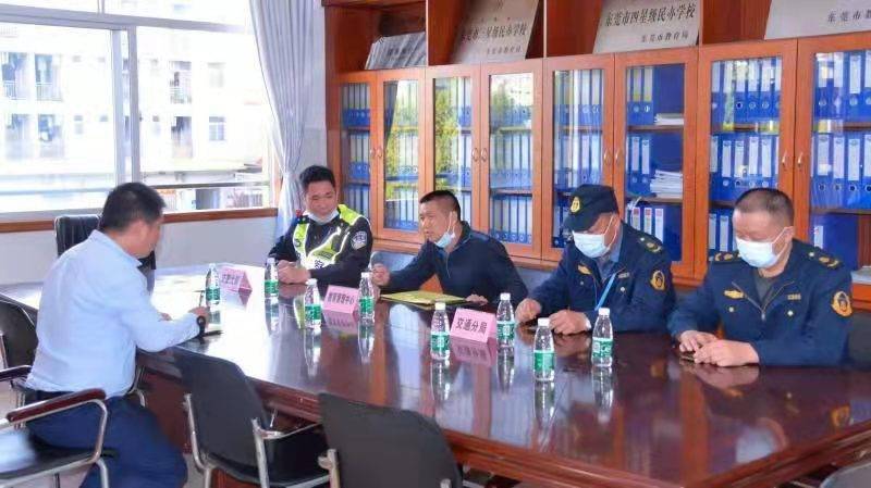 堅(jiān)決打擊“黑校車”，東莞沙田鎮(zhèn)開展校車安全聯(lián)合檢查行動