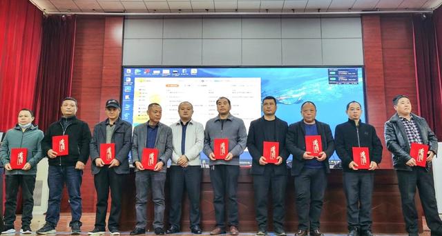 醴陵市教育局舉行2021年校車安全工作培訓(xùn)暨總結(jié)表彰會(huì)/ 醴陵市教育局舉行2021年校車安全工作培訓(xùn)暨總結(jié)表彰會(huì)