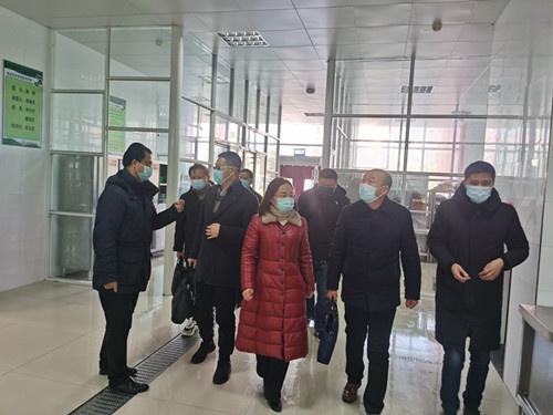 揚州市教育局開展冬季及“兩節(jié)”期間全市校園和校車安全工作督查