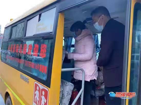 邵陽(yáng)縣：黃先平開(kāi)展校車(chē)安全常態(tài)化檢查