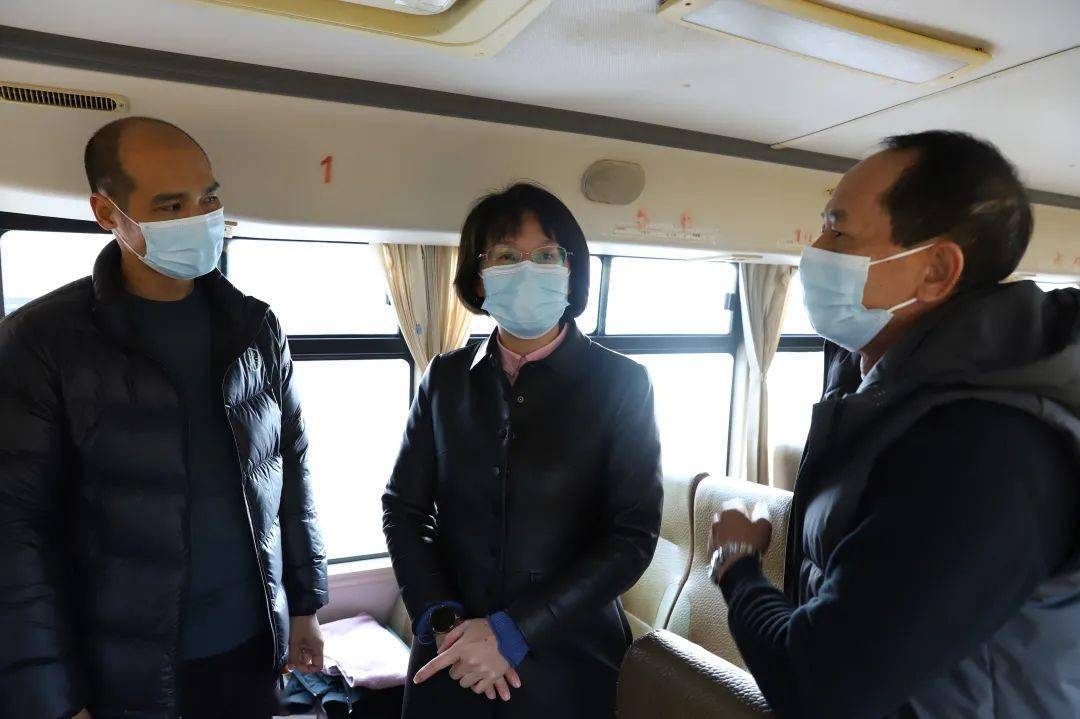 南山鎮(zhèn)開展校車安全專項(xiàng)調(diào)研工作/ 南山鎮(zhèn)開展校車安全專項(xiàng)調(diào)研工作