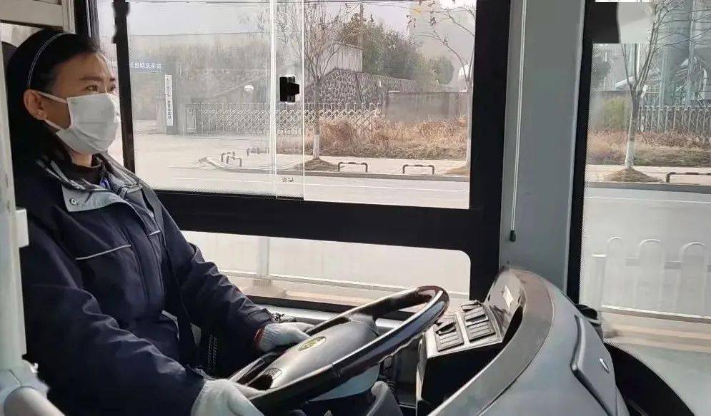 “校車(chē)媽媽“收到孩子們最深情的祝福 “校車(chē)媽媽“收到孩子們最深情的祝福