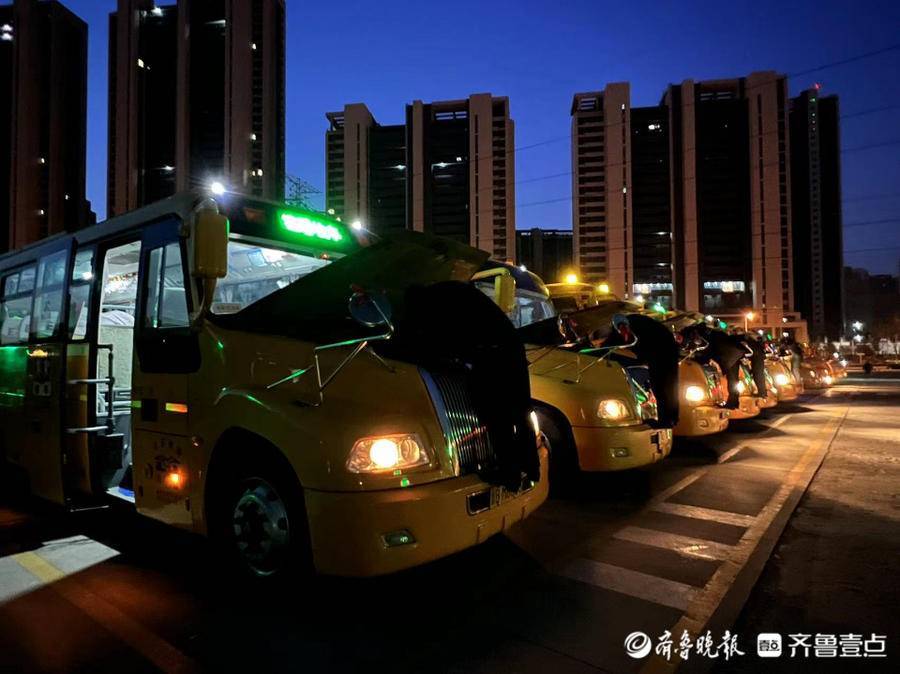 再添15條校車線路，新學(xué)期又有760余名學(xué)生坐上大鼻子