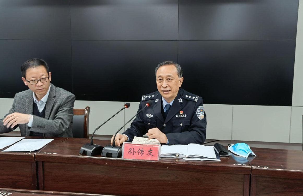 梁園區(qū)召開2022年校車安全管理工作會(huì)議