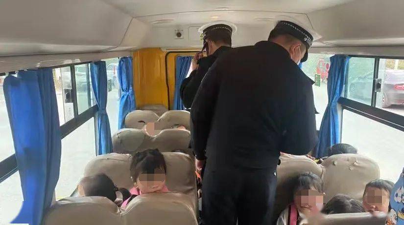 六枝交警：開展春季校車安全隱患排查整治