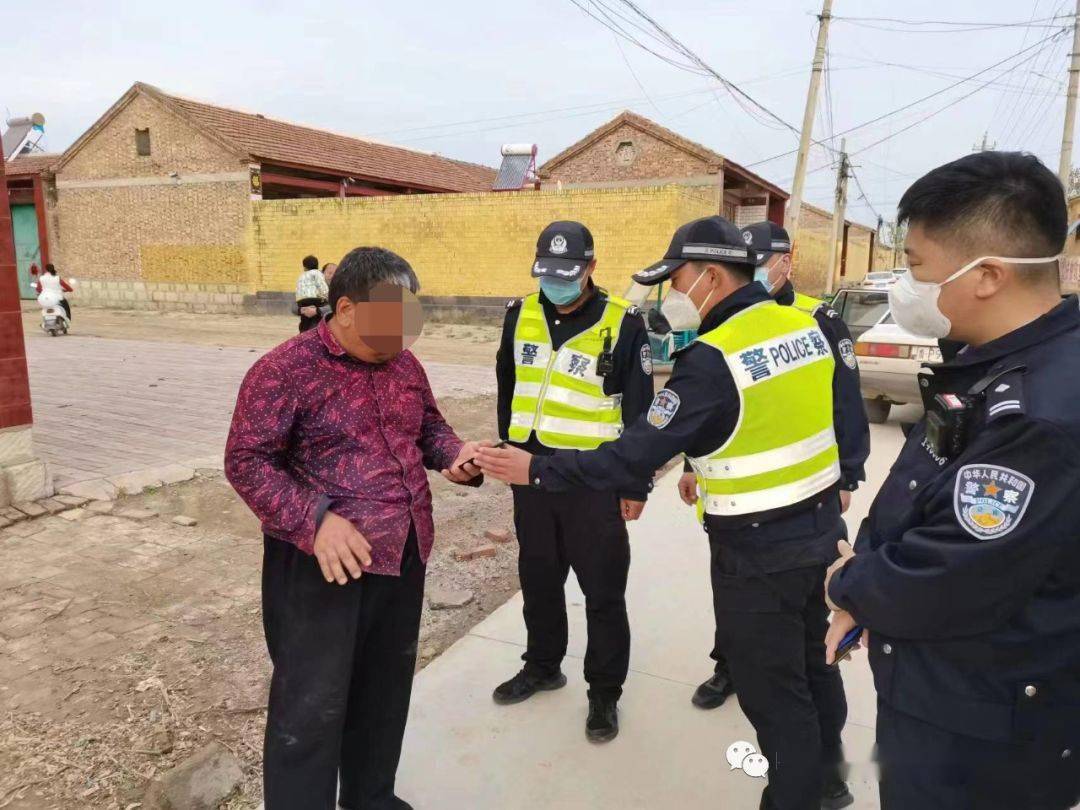 臨清“黑校車(chē)”超員，被開(kāi)萬(wàn)元罰單！