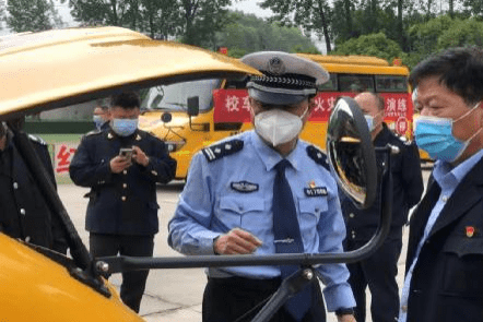 長安交警：四項舉措、“三零”要求，校車十年安全行