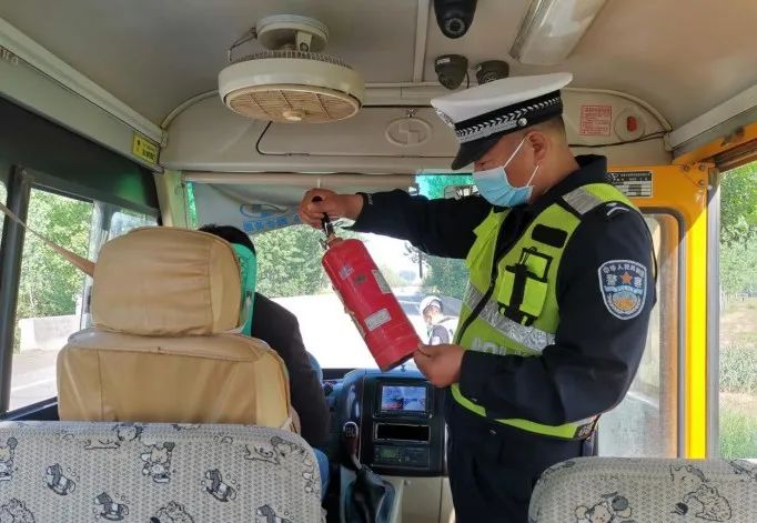 守護(hù)在校學(xué)生人身財(cái)產(chǎn)安全，商丘公安這樣做~