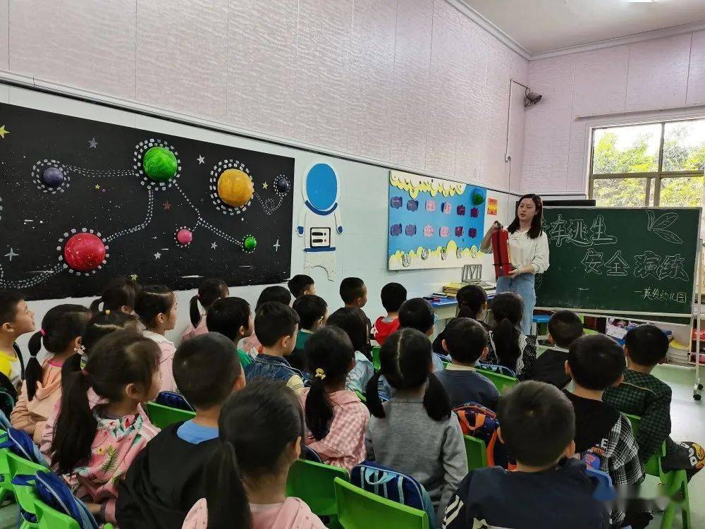 校車(chē)安全，用心守護(hù)