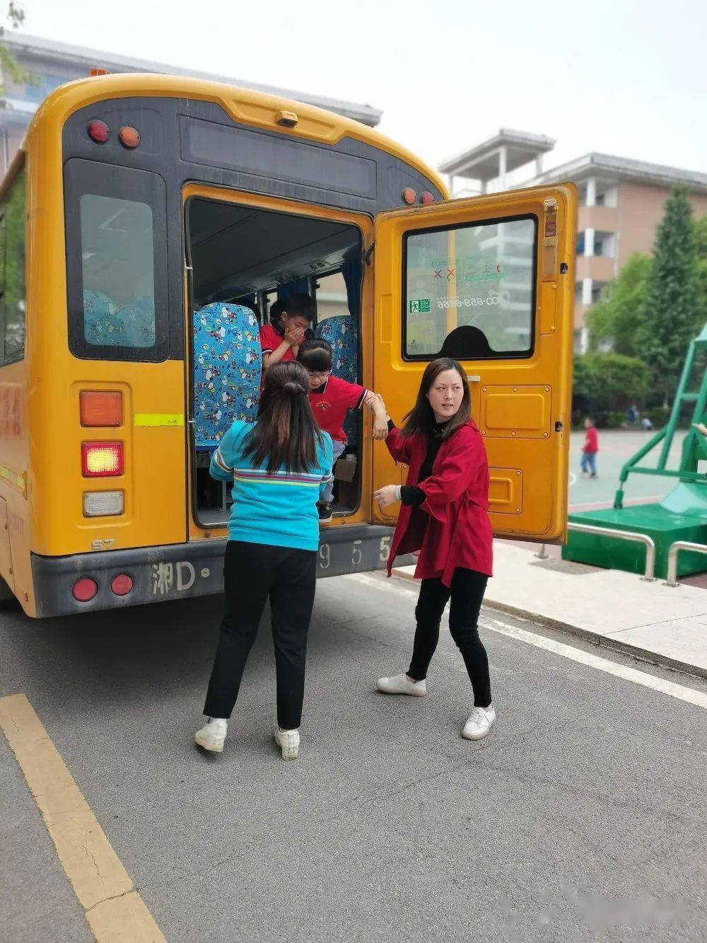 校車(chē)安全，用心守護(hù)