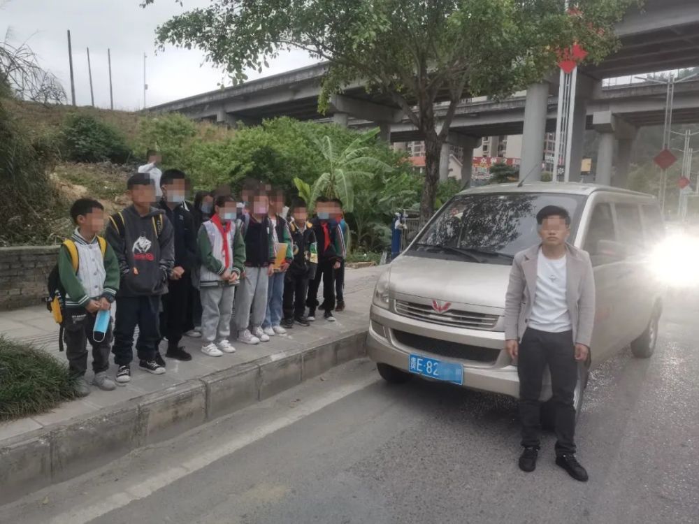 宣判！客運(yùn)車(chē)輛、“黑校車(chē)”駕駛?cè)私砸蜃隽恕蚍侵芜`