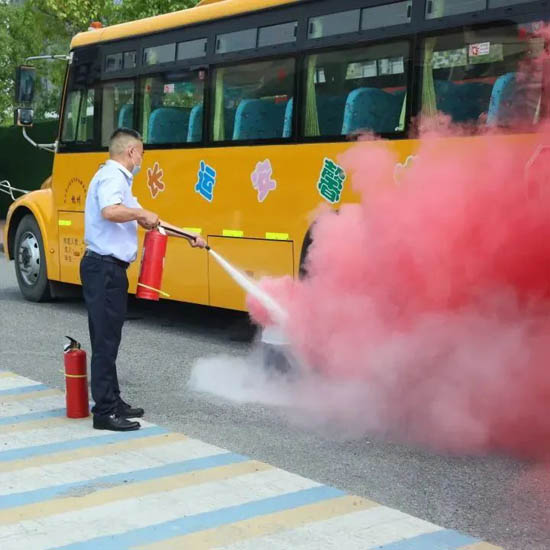 蕭山浦陽鎮(zhèn)中心小學(xué)開展校車突發(fā)情況應(yīng)急疏散演練