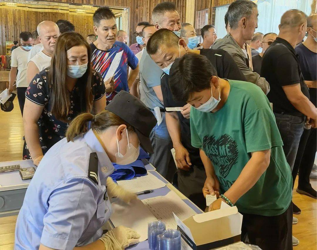 專項治理 | 嚴把校車安全關(guān)，突擊尿檢防毒駕