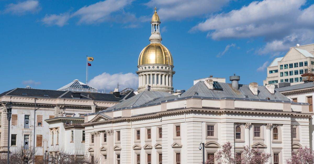 美國(guó)新澤西州眾議會(huì)通過(guò)法案 校車全面電動(dòng)化 美國(guó)新澤西州眾議會(huì)通過(guò)法案 校車全面電動(dòng)化