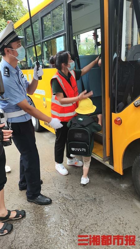 校車運(yùn)行18年零投訴、零事故，這些科技在給孩子們護(hù)航