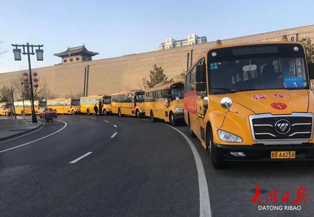 110輛“大鼻子”車，109條線路！國營校車護航孩子上學(xué)路