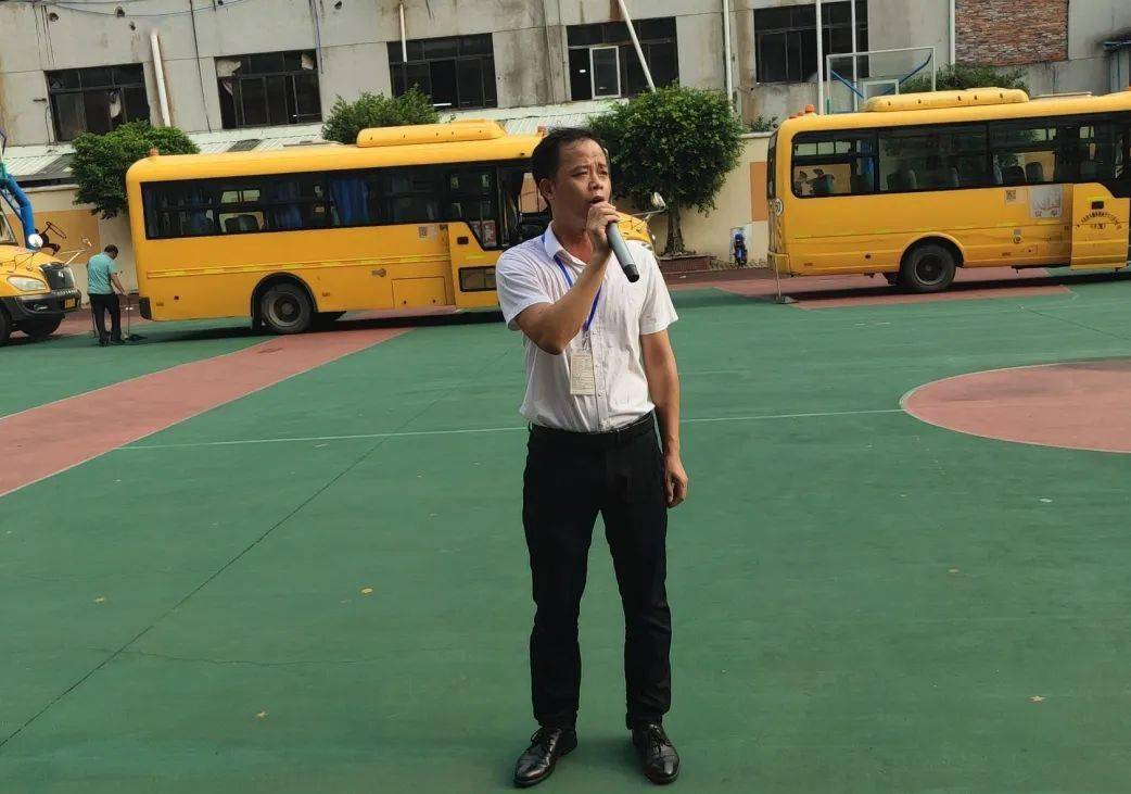 【萬和·演練】校車安全常演練 平安出行永相伴