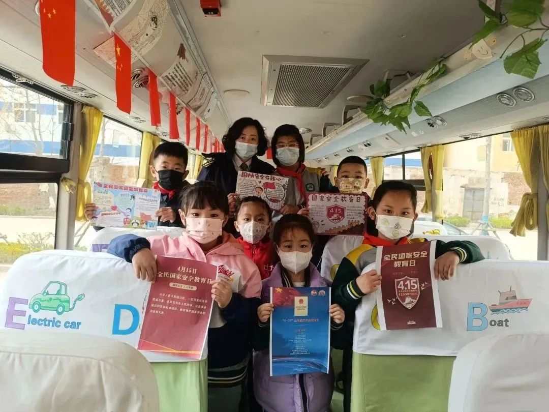 青島：檢察校車送法行 少年力量鑄國安