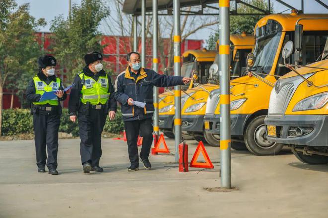 【豫筑平安】護校安園，河南交警在行動！