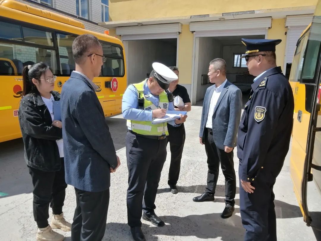 【烏云鎮(zhèn)中心?！啃＼嚈z查 防患未然