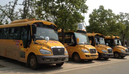 物美價不廉 校車安全呼喚理性采購 物美價不廉 校車安全呼喚理性采購