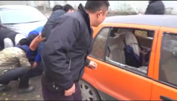 校車點(diǎn)離家近就不送了？8歲童沒(méi)出小區(qū)就被綁架