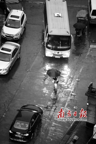 東莞校車新規(guī)能破解“接送堵”難題嗎？（一）