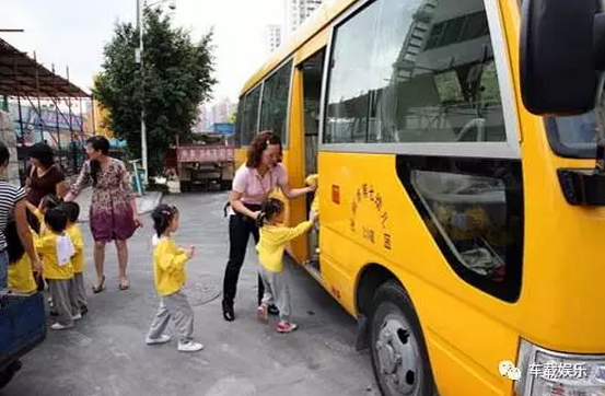 11名中韓兒童命喪車禍，血的教訓(xùn)何時(shí)才能避免？