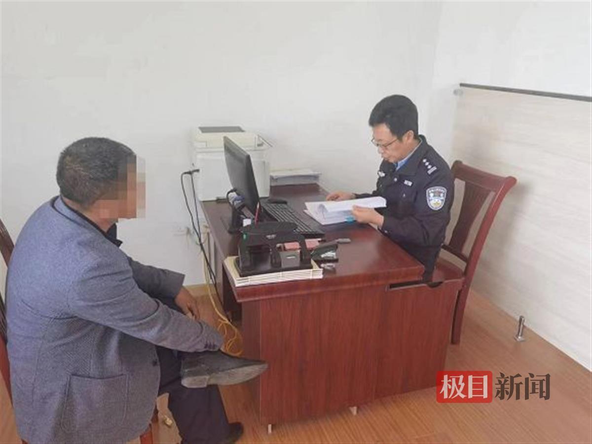 校車超員63%被“監(jiān)控”鎖定，交警一查發(fā)現(xiàn)更大問題