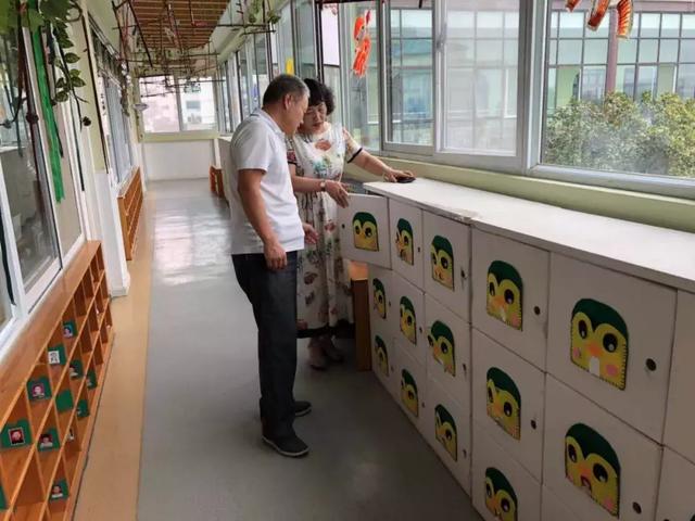 愛的護(hù)航:開封市教育系統(tǒng)幼兒園開學(xué)前后勤保障工作 愛的護(hù)航:開封市教育系統(tǒng)幼兒園開學(xué)前后勤保障工作