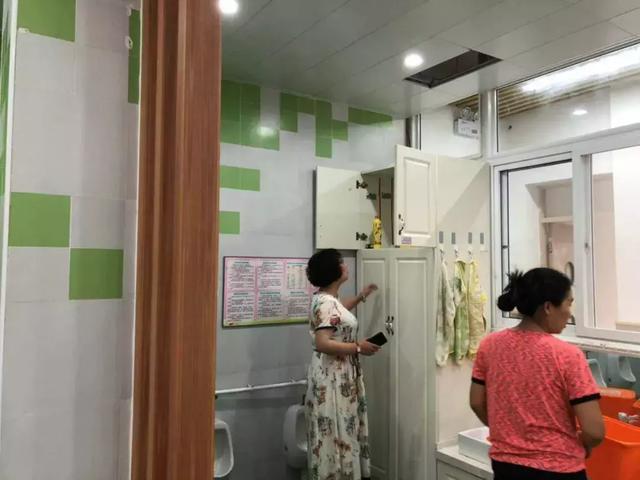 愛的護(hù)航:開封市教育系統(tǒng)幼兒園開學(xué)前后勤保障工作 愛的護(hù)航:開封市教育系統(tǒng)幼兒園開學(xué)前后勤保障工作