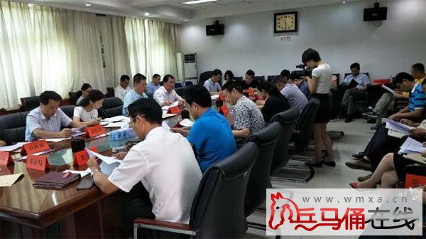 陜西西安高陵區(qū)召開2017年第三次校車安全管理聯(lián)席會議/ 陜西西安高陵區(qū)召開2017年第三次校車安全管理聯(lián)席會議