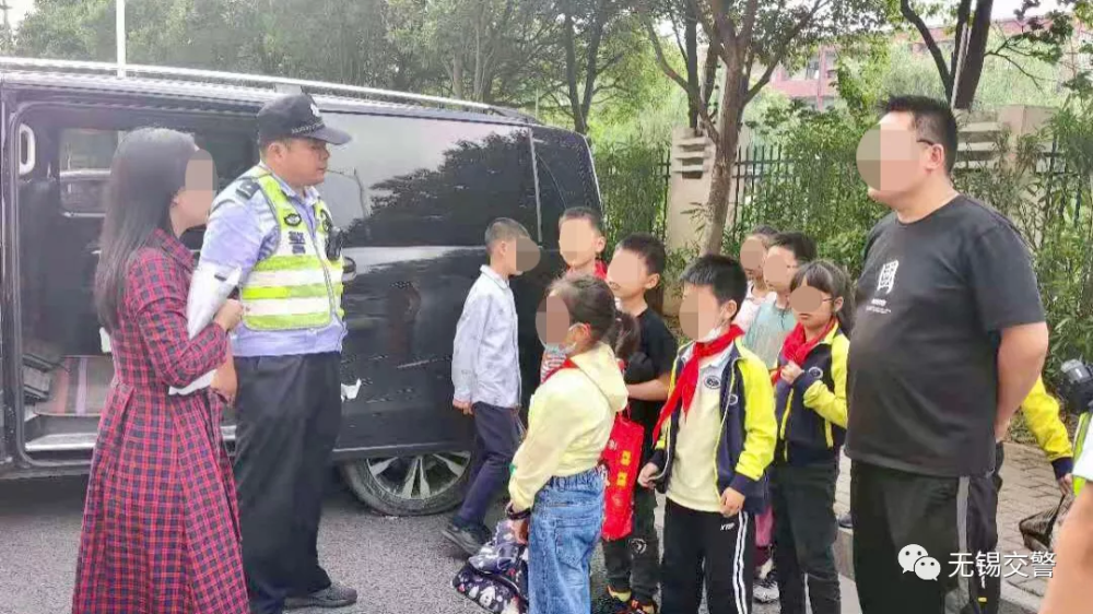 這樣的“黑校車”，你敢讓孩子坐嗎？