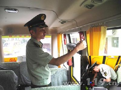 幼兒園校車(chē)“大體檢”提高消防安全水平