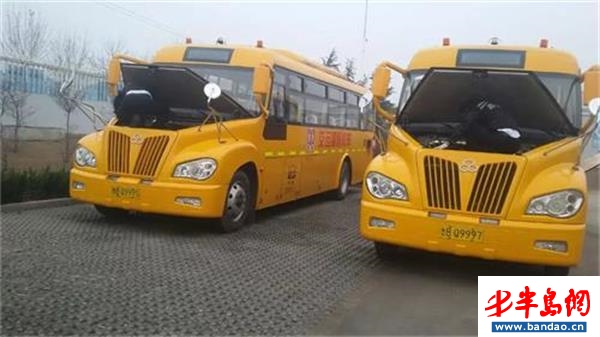 山東“大鼻子”校車日日“體檢”保安全 山東“大鼻子”校車日日“體檢”保安全