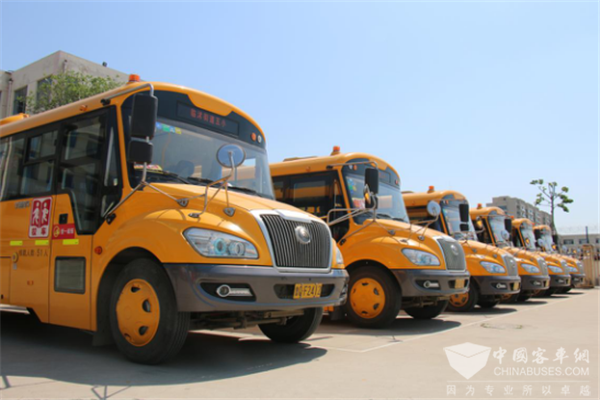 以安全的名義!臨沭統(tǒng)一校車公司的“宇通情結(jié)” 以安全的名義!臨沭統(tǒng)一校車公司的“宇通情結(jié)”