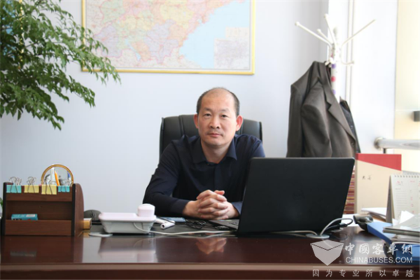 以安全的名義!臨沭統(tǒng)一校車公司的“宇通情結(jié)” 以安全的名義!臨沭統(tǒng)一校車公司的“宇通情結(jié)”