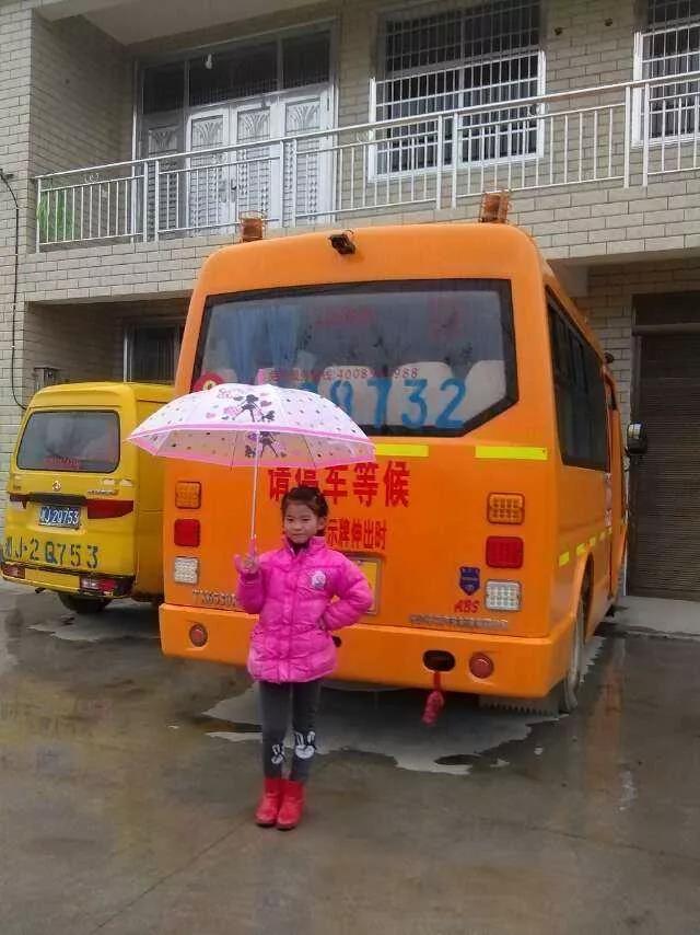 校車網(wǎng)粉絲投稿 | 我的校車，我的校車路