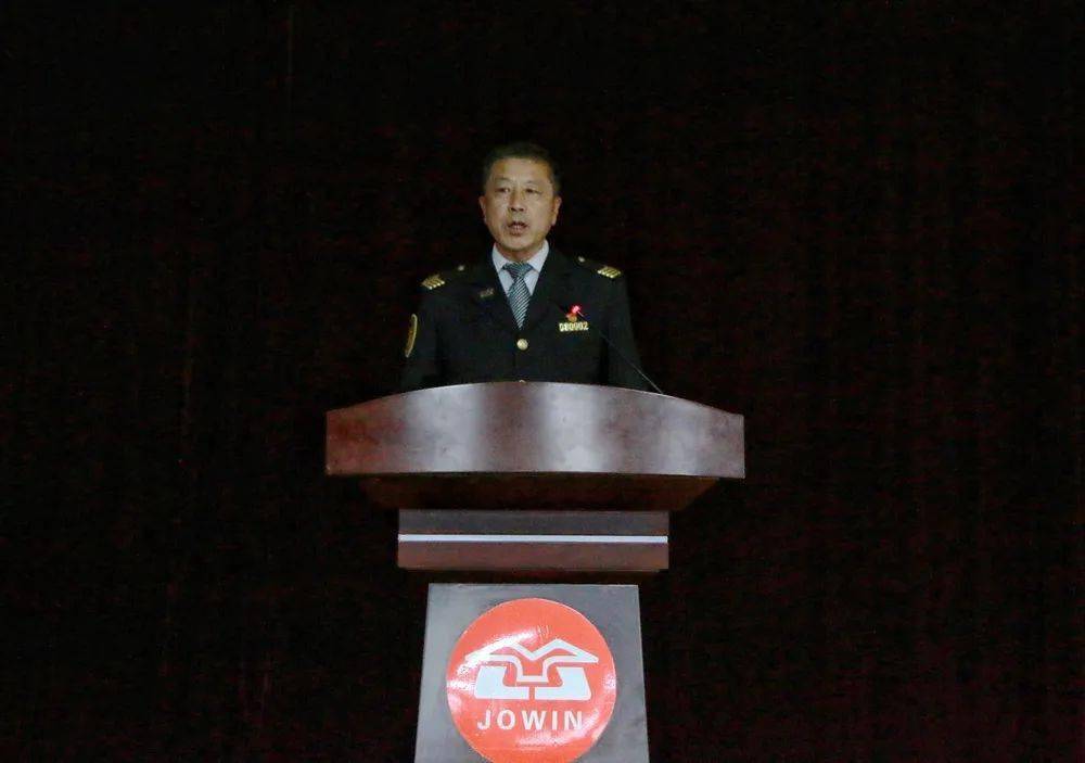 【西海岸溫馨校車】開展優(yōu)質(zhì)服務(wù)大提升活動(dòng) 【西海岸溫馨校車】開展優(yōu)質(zhì)服務(wù)大提升活動(dòng)